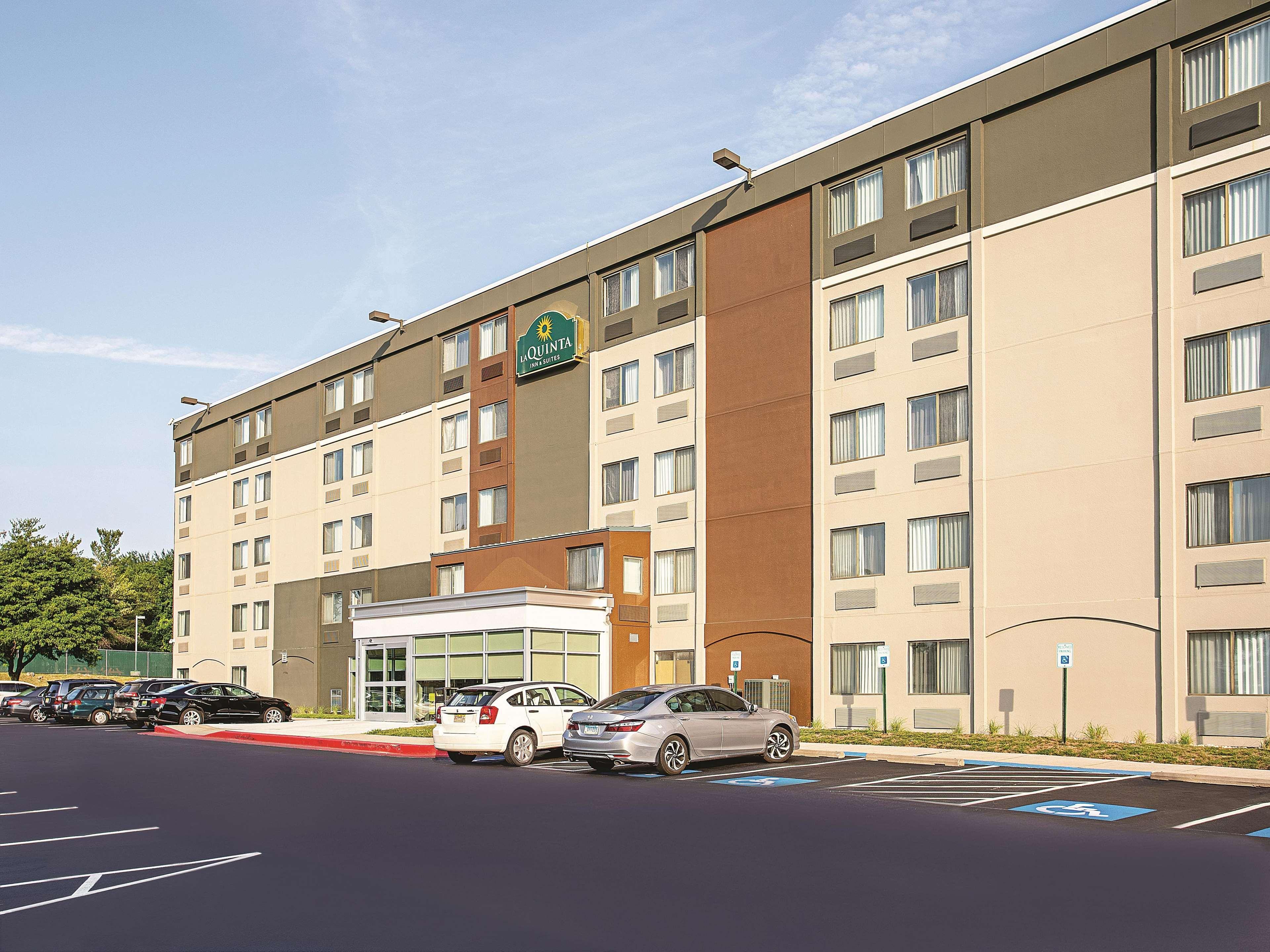 La Quinta By Wyndham Baltimore N / White Marsh Rosedale Екстериор снимка